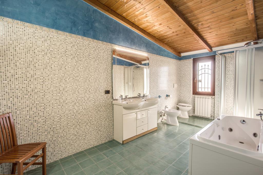 Villa Gengi Ardea Extérieur photo